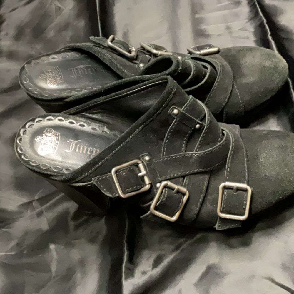 Juicy Couture black clogs Authentic